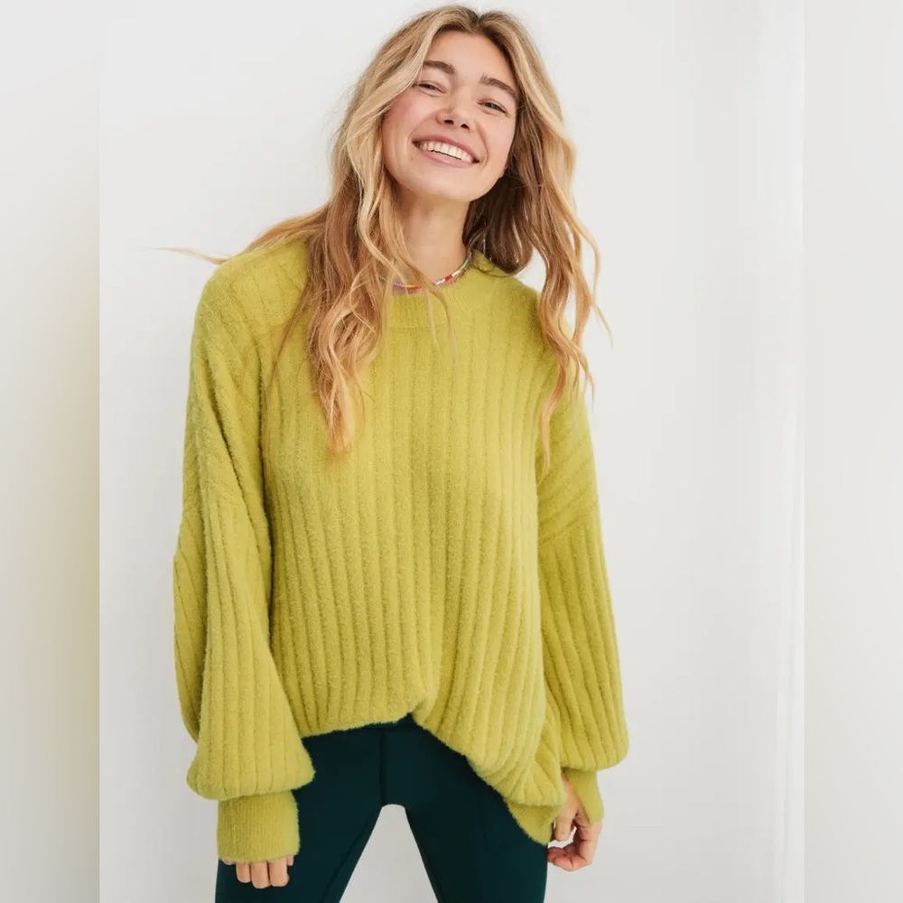 Aerie Oversized Fuzzy Ribbed Crewneck Sweater